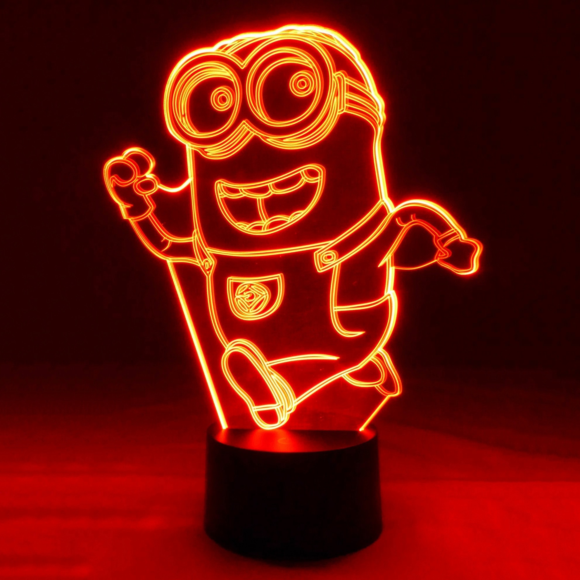 7色変化するベビーナイトライト電球LEDランプ照明3Dランニングミニオン