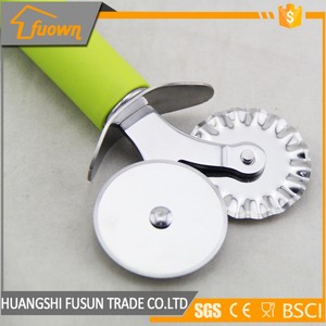 Pâtisserie Outils En Acier Inoxydable Double <span class=keywords><strong>Tour</strong></span> De Roue Couteau À <span class=keywords><strong>Pizza</strong></span>/<span class=keywords><strong>Pizza</strong></span> Trancheuse Avec Platic Poignée - Product Image 5