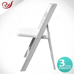 A buon mercato All'aperto Garden Chiesa Commercio All'ingrosso Da Sposa Bianco di <span class=keywords><strong>Plastica</strong></span> Della Resina Sedia Pieghevole - Product Image 4