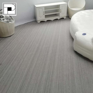 Produttore di Pavimentazioni in PVC per Interni ed Esterni con Materiale PVC - Product Image 5