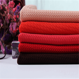 Tela Jacquard de Punto Lisa Teñida, 96% Poliéster, 4% Elastano, Estilo Liverpool, en Oferta - Product Image 1
