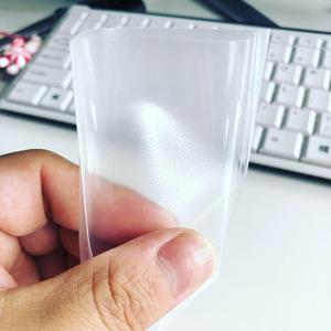 600 protège-cartes transparents mats de qualité tournoi, tailles standard, protège-cartes de jeu, protège-cartes thermosoudés, résistants à l'humidité - Product Image 1