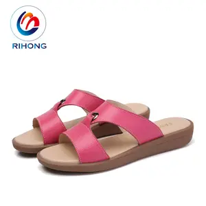 new arrival hot selling leather upper fancy ladies custom logo sandal chappal slippers