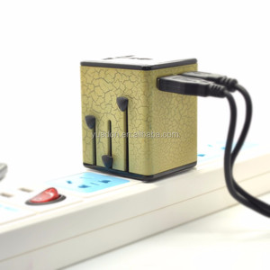 AC100-250V, 2.5A, Universal All-In-One Adaptador de Enchufe de Viaje USB para 150 países con EE. UU./AUS/EU/UK plugs - Product Image 2