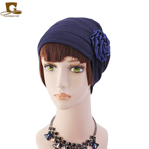 <span class=keywords><strong>Bonnet</strong></span> en vrac nouvelle mode fleur chaude enveloppement de tête <span class=keywords><strong>pas</strong></span> <span class=keywords><strong>cher</strong></span> <span class=keywords><strong>Bonnet</strong></span> <span class=keywords><strong>Hijab</strong></span> Beanie chimio casquette chapeau femmes 3D fleur Turban chapeau pour femmes TJM-241H - Product Image 4