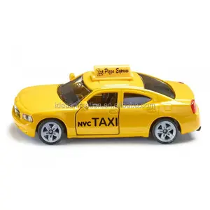 1 32 OEM personalizado resina fundido niño <span class=keywords><strong>taxi</strong></span> coche juguete a tirar juguete de nuevo modelo de coche - Product Image 1