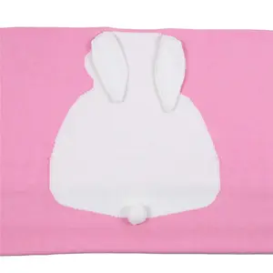 En gros petit moq mignon conception de lapin à tricoter bébé infantile couverture