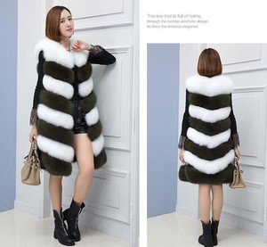 <span class=keywords><strong>Chaleco</strong></span> Largo de Piel de Zorro al por Mayor, Negro, Rojo, <span class=keywords><strong>Gris</strong></span>, Blanco para <span class=keywords><strong>Mujer</strong></span> - Product Image 4