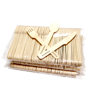 Restaurante de comida rápida Juego de cubiertos desechables de madera biodegradables ecológicos de 6,5 pulgadas con cuchillo Tenedor Cuchara Logotipo de estampado en caliente - Product Image 2