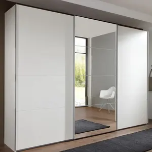 Armario <span class=keywords><strong>con</strong></span> puerta corredera de <span class=keywords><strong>3</strong></span> <span class=keywords><strong>puertas</strong></span> de estilo moderno Armario pintado de MDF <span class=keywords><strong>con</strong></span> espejo - Product Image 1
