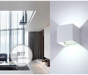 Superseptember Hot Selling IP65 Outdoor Aluminum Body up Down <strong>Light</strong> LED Residential Lighting <strong>Cube</strong> Wall <strong>Light</strong> LED - Product Image 5