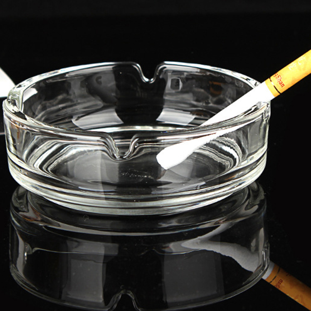 High Transparent Square Shaped Glass Ashtray With Pattern
