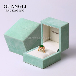 Luxury Custom Velvet Bracelet <strong>Box</strong> Ring Jewelry <strong>Trinket</strong> <strong>Box</strong> with Logo, Jewelry Case - Product Image 3