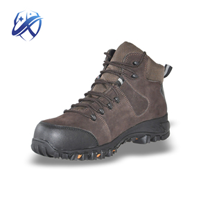 Bottes de sécurité noires de qualité, chaussures avec bout en plastique - Product Image 1