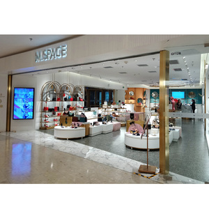 Equipo de Exhibición Personalizado de Lujo para Tiendas de Bolsos y Zapatos - Product Image 3