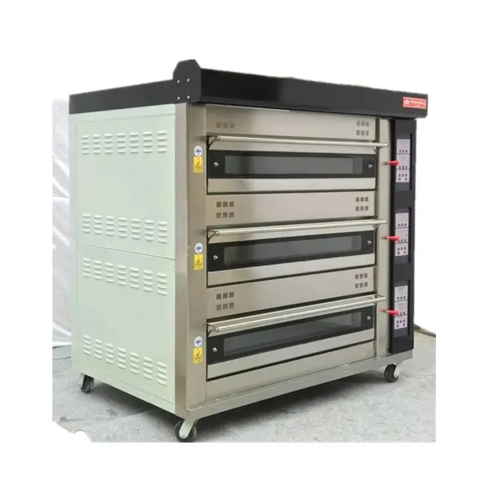 CE Luxe 3-Deck, 12-Tray Gas Bakken Oven