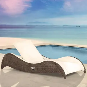 Leisure Poolside used outdoor swimming pool rattan sun lounge chair