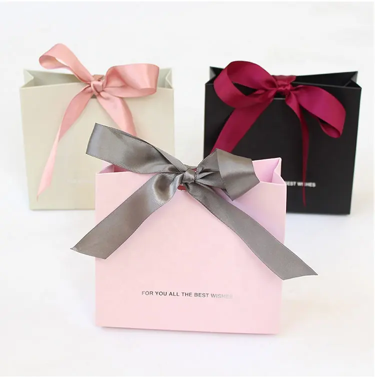 Wholesale custom Lovely rose pink white favor candy jewelry baby shower paper gift bag packaging wedding with ribbon