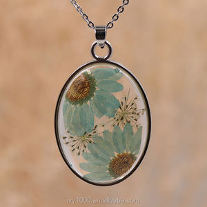 Natural Real <strong>Pressed</strong> <strong>Flower</strong> Resin Metal Long Chain Pendant <strong>Necklace</strong> - Product Image 3