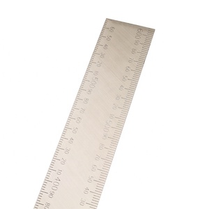 [MEASPRO] Équerre <span class=keywords><strong>de</strong></span> <span class=keywords><strong>charpentier</strong></span> professionnelle en acier <span class=keywords><strong>de</strong></span> 16 pouces x 24 pouces, règle à équerre avec échelle estampée, graduations métriques/pouces, 2,3 mm - Product Image 3