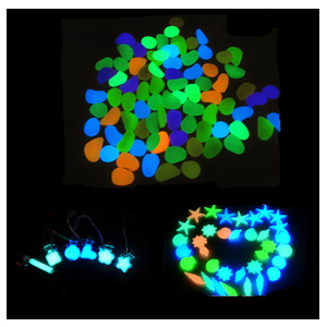 2025 New Products Aquarium Decorative Blue Color Glow in the <strong>Dark</strong> <strong>Pebble</strong> Luminous <strong>Stone</strong> for Path Fish tank Garden Landscape
