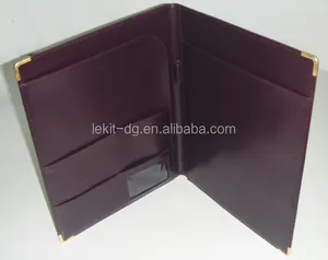 مجلدات A4 A5 PU Folder زوايا معدنية قابلة للتخصيص حامل العقد بالشعار