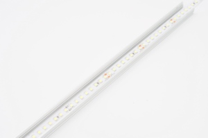 ไฟเส้น LED smd2835 150lm/w 128LED/M ประสิทธิภาพสูงไฟเส้น LED CRI80 DC24V พร้อมเทป VHB 3M