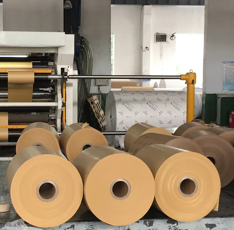 Einseitig Beschichtetes Gebleichten Weißen und Braunen Poly Kraft Papier in Rollen