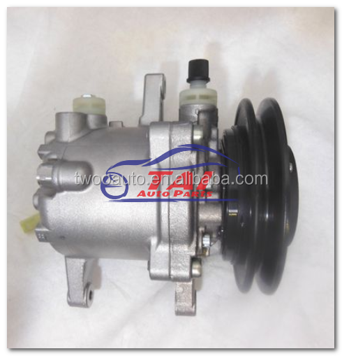 Isuzu Forward Compressor with Clutch 506011-7571 1-83532-287-1