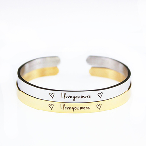 Personalizzato Incidere Braccialetti Dei Braccialetti Del Polsino Del Braccialetto di Coppia Regalo di Anniversario di Matrimonio Del Polsino Memoriale della Scrittura A Mano Del Braccialetto gioiello - Product Image 1