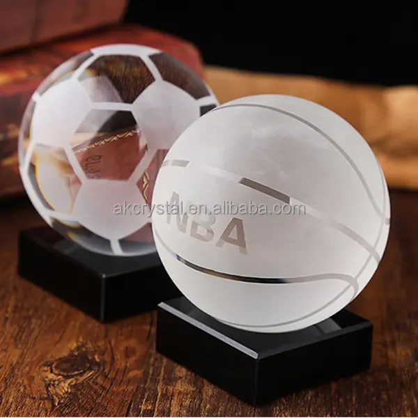 Hot Sales Sport Award Thema Zandstralen K9 Crystal Ball/Basketbal Trofeeën Uit China Trofee Maken Leverancier Crystal Ball
