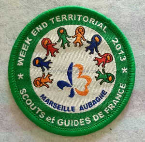 Bán buôn giá rẻ Nhà Máy Giá tùy chỉnh thương hiệu trường dệt các bản vá lỗi sắt trên huy hiệu cho quần áo phụ kiện may mặc - Product Image 4