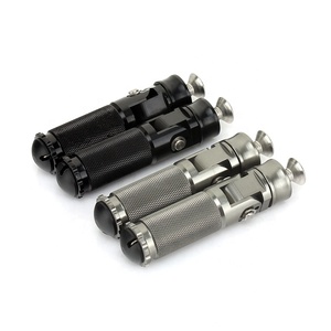 Repose-pieds universels réglables pour <span class=keywords><strong>moto</strong></span>, pour <span class=keywords><strong>moto</strong></span> de rue - Aluminium 6061 T6, titane et couleur noire anodisée - Product Image 1