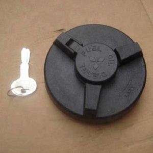 Pièces <span class=keywords><strong>d</strong></span>étachées pour camions MC084091 <span class=keywords><strong>Bouchon</strong></span> de <span class=keywords><strong>réservoir</strong></span> de carburant <span class=keywords><strong>Bouchon</strong></span> de <span class=keywords><strong>réservoir</strong></span> de diesel - Product Image 1