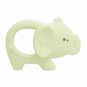 100% in lattice di gomma naturale elefante giocattolo per il bambino dentizione cigolante giocattolo con manico ad anello - Product Image 1