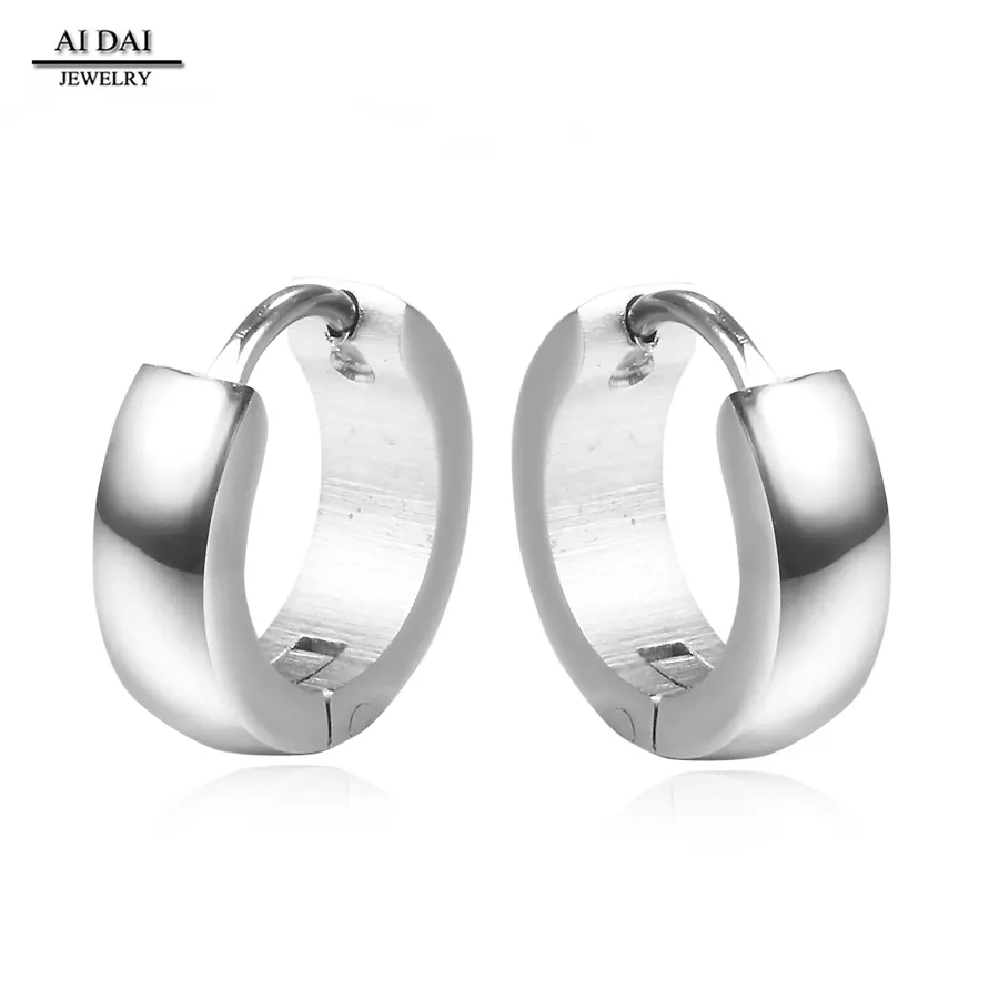 Wholesale Classic hoop earrings stainless steel jewelry cheap fashion earrings men