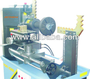 Machine de réparation de jantes ZETAMAK RSM 2200 MAG avec tour, équipement pour véhicules - Product Image 1