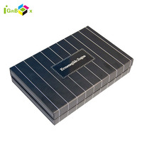 Boîtes d'emballage, boîte cadeau avec compartiments, lamination mate, gaufrage et revêtement UV pour montre