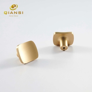 Manopole e maniglie quadrate in ottone per mobili ferramenta per armadi da cucina camera da letto e decorazioni per esterni per la casa - Product Image 2