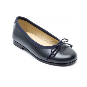 Choozii Nero Bianco Piatto Scarpe di Cuoio di Balletto Delle Ragazze Del Bambino Sveglio Slip on Semplice a Buon Mercato Molle Del Bambino Dei Pattini di Balletto con Big Bowtie - Product Image 3