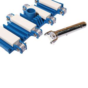 <span class=keywords><strong>Tête</strong></span> d'<span class=keywords><strong>aspirateur</strong></span> de <span class=keywords><strong>piscine</strong></span> flexible avec poignée en aluminium de 14 pouces avec pivot - Product Image 5