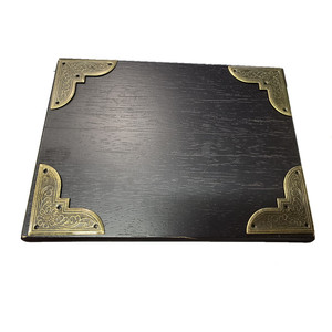 Protector de Esquinas Metálico Plano de Bronce Antiguo de 44 mm para Cajas de Madera, Suministro de Fábrica - Product Image 4