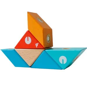 モンテッソーリおもちゃ6pcsブナ木製クリエイティブ磁気3Dビルディングブロック子供のための木製マグネットおもちゃ