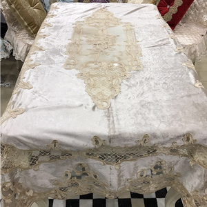 Élégant De Luxe Blanc Velours Nappe Usine - Product Image 6