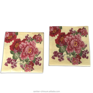 Santi an <span class=keywords><strong>Paper</strong></span> European <span class=keywords><strong>Decorative</strong></span> 2ply gefaltete Servietten Buntes quadratisches Muster mit Cartoon-Bildern aus jungfräulichem Zellstoff