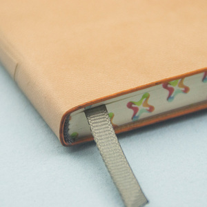 Venta al por mayor de alta calidad de cuero de la PU cuaderno de tapa dura con borde de color - Product Image 4