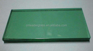 Vidrio de ventana de color verde oscuro en bienes raíces y edificios - Product Image 3
