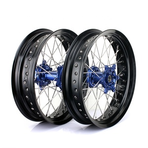 <span class=keywords><strong>Jante</strong></span> de roue à rayons de moto <span class=keywords><strong>Supermotard</strong></span> 3.5x17 5.0x17 pour Kawasaki Honda Suzuki Yamaha KTM HUSQVARNA GasGas Beta Sherco - Product Image 4