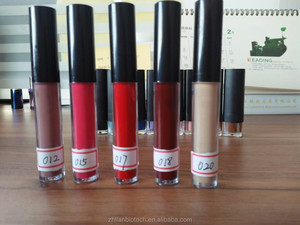 ลิปกลอสแบบเหลวเนื้อแมททนต่อการจูบยาวนานมาก