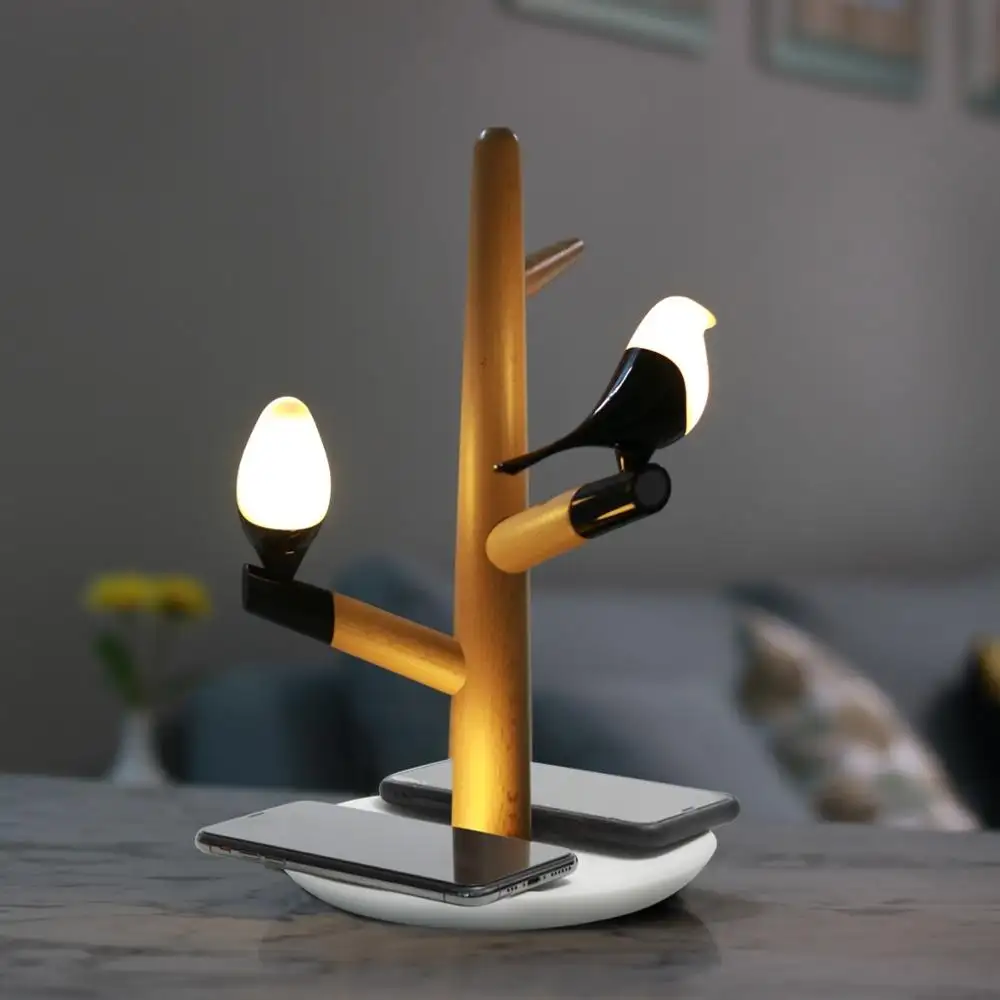 Newport Home Goods Innen beleuchtung Nachttisch lampe aus Holz mit eingebauter QI Wireless Charger Hotel Tisch lampe LED